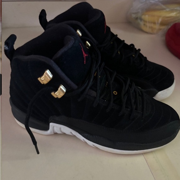 retro jordan 12 reverse taxi - Picture 3 of 6